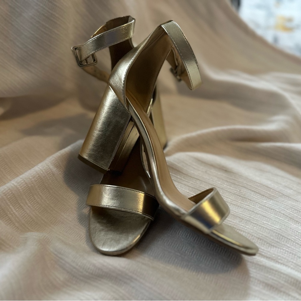 Soda Gold Women's Heels